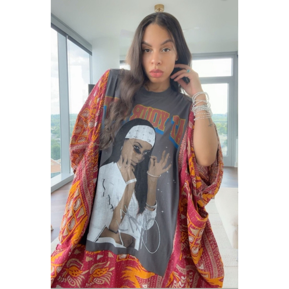 Aaliyah Kantha Band Tee Muu OS Red/Orange - Picture 1 of 5